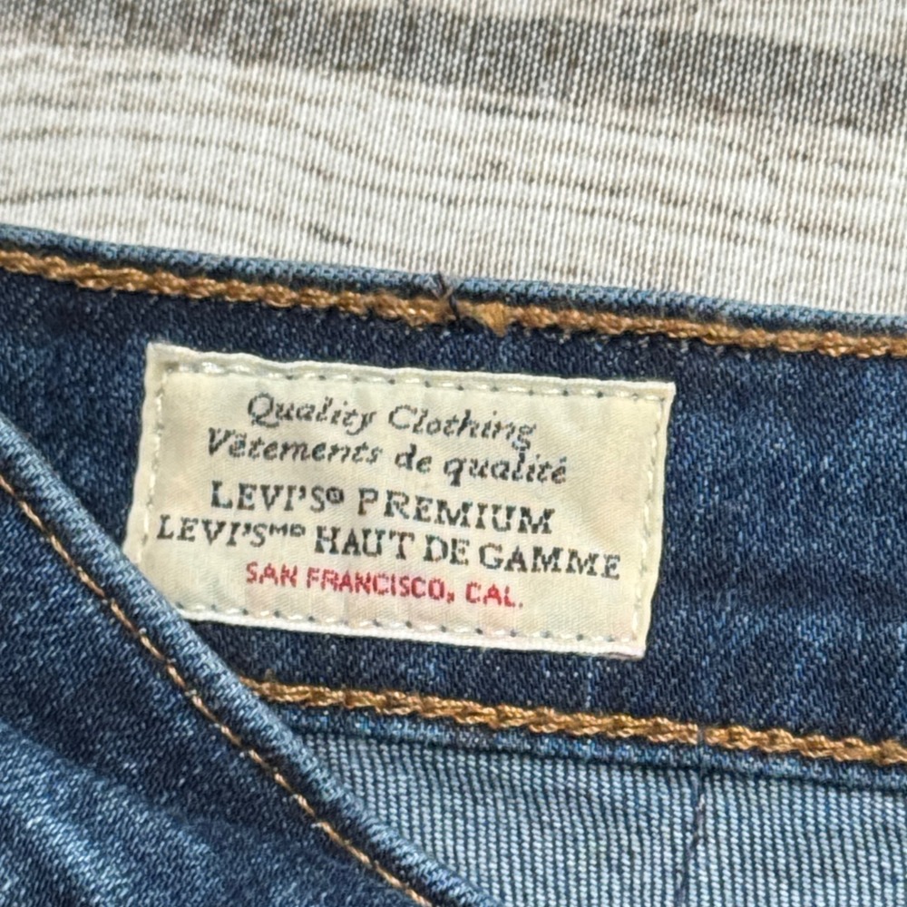 Levi's 721 Premium Jeans Women's 31 Blue Dark Wash Denim High Rise Skinny Cotton - Picture 8 of 10